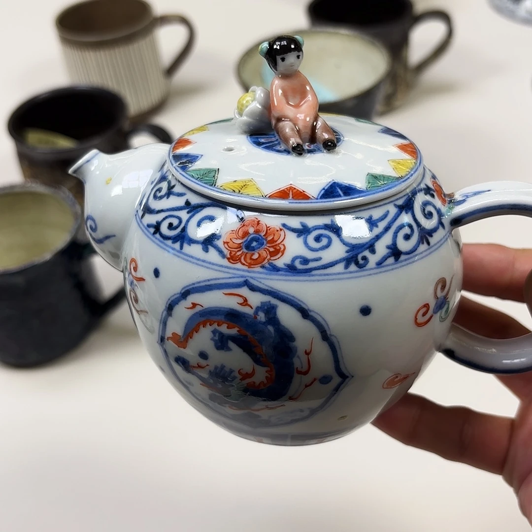 瓷       绫部史织