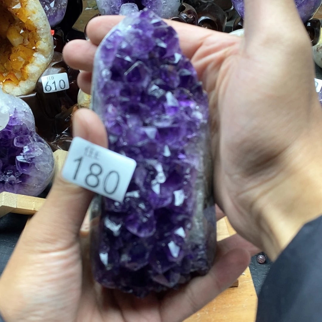 未镶嵌大型摆件（非配饰）水晶