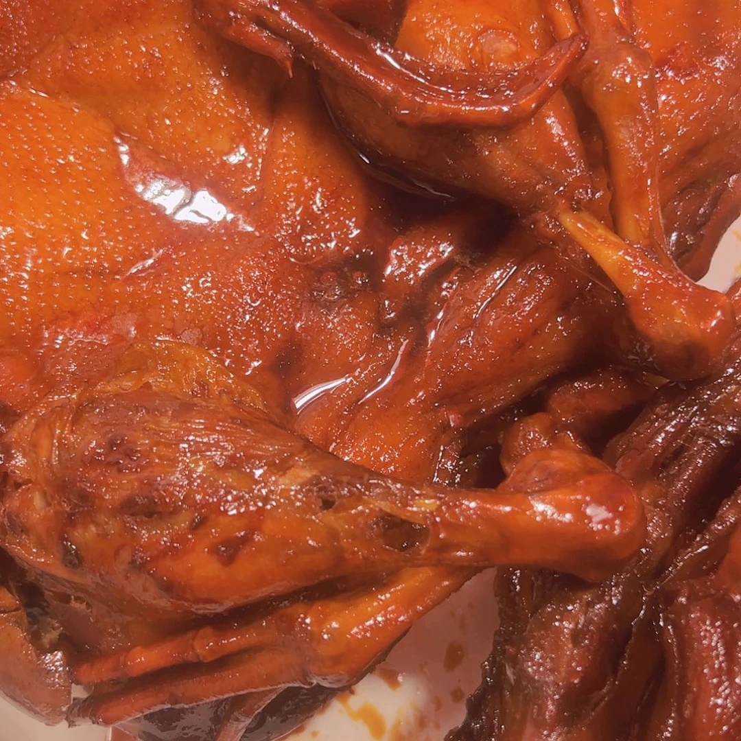 邢****小黄金烤鸭1只80元