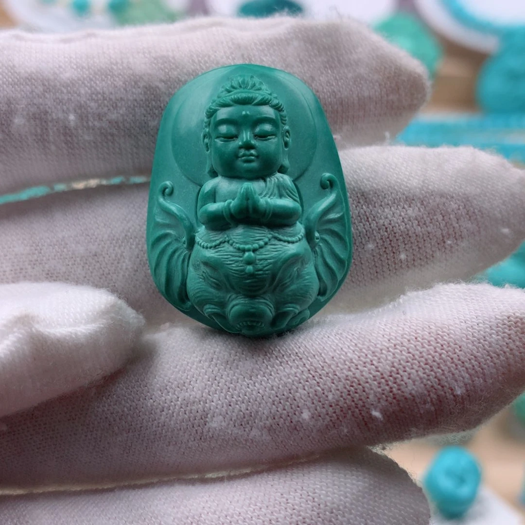 绿松石配饰未镶嵌