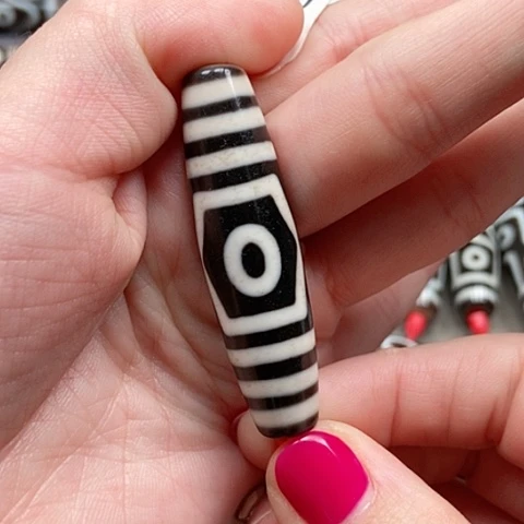 玛瑙/玉髓颈饰未镶嵌烟**官