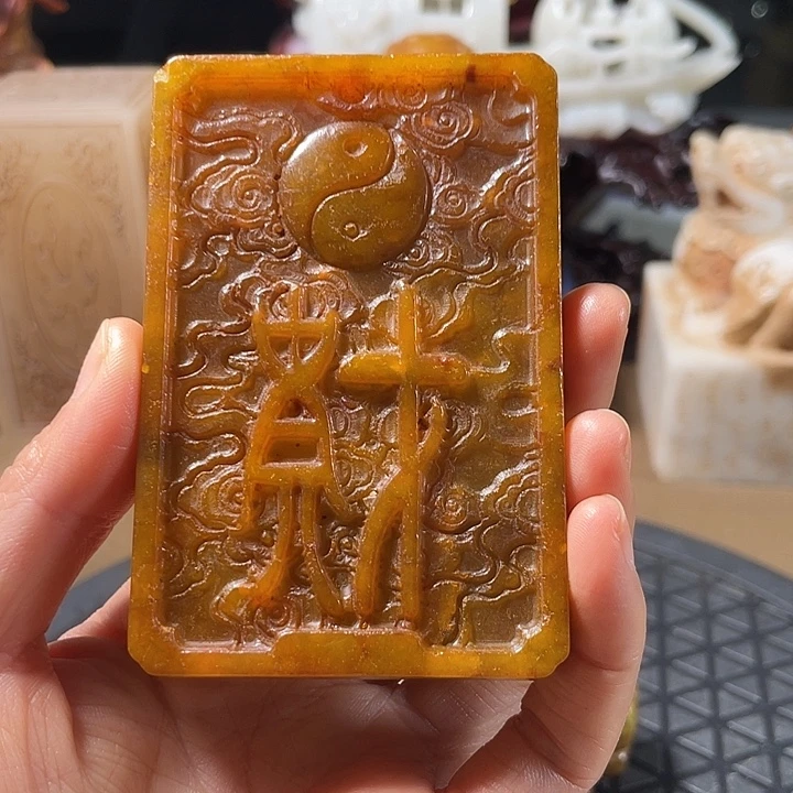 【京凡甄藏】……………….