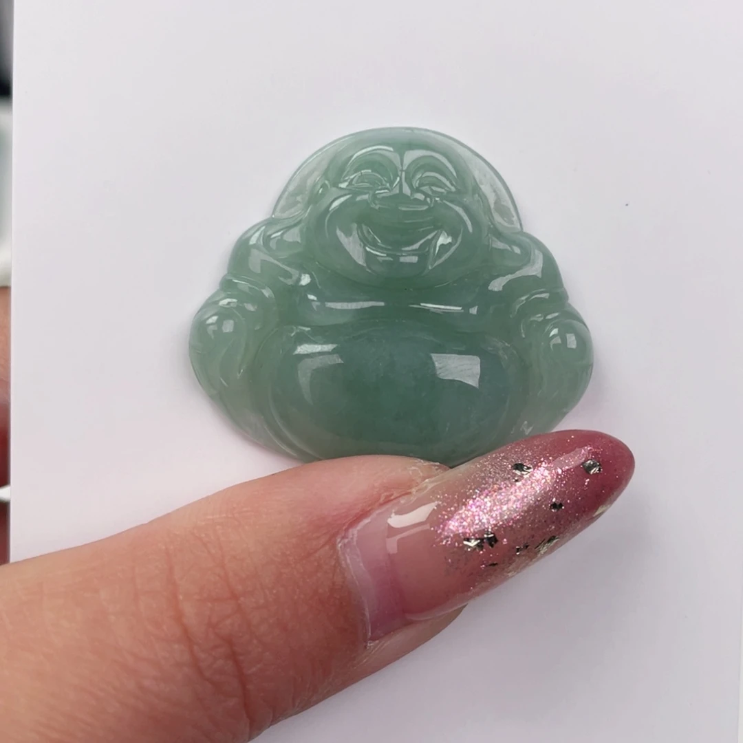 翡翠未镶嵌颈饰佛公