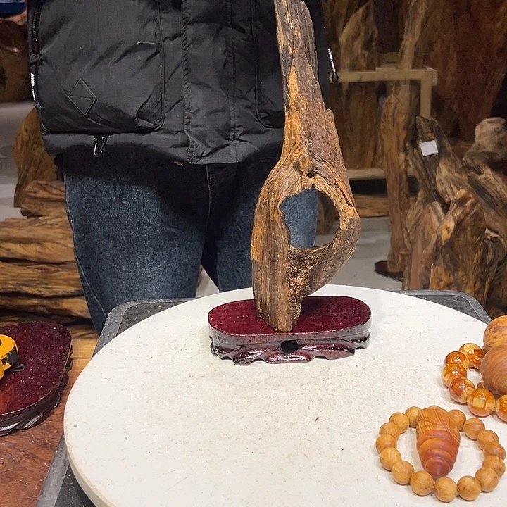 松木（琥珀木）福***禾