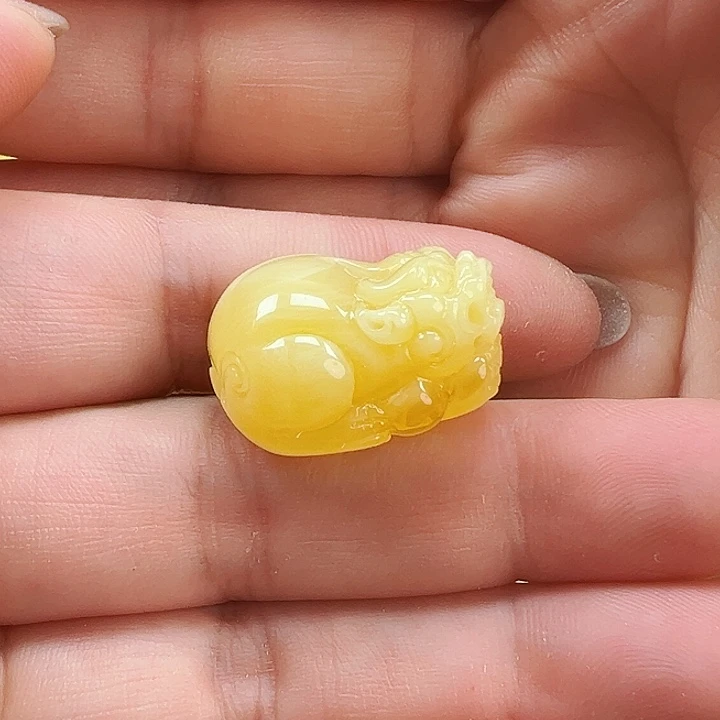 裸石琥珀未镶嵌?****蜜蜡貔貅