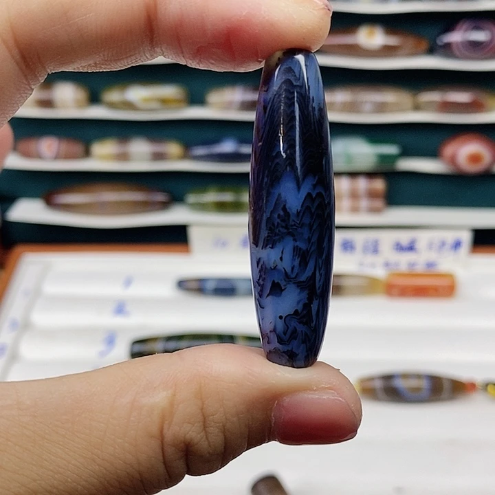 宁***a玛瑙/玉髓未镶嵌颈饰
