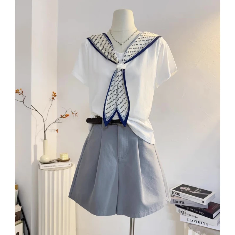 大码200斤洋气减龄正肩丝巾V领短袖t恤女设计感夏季百搭显瘦上衣