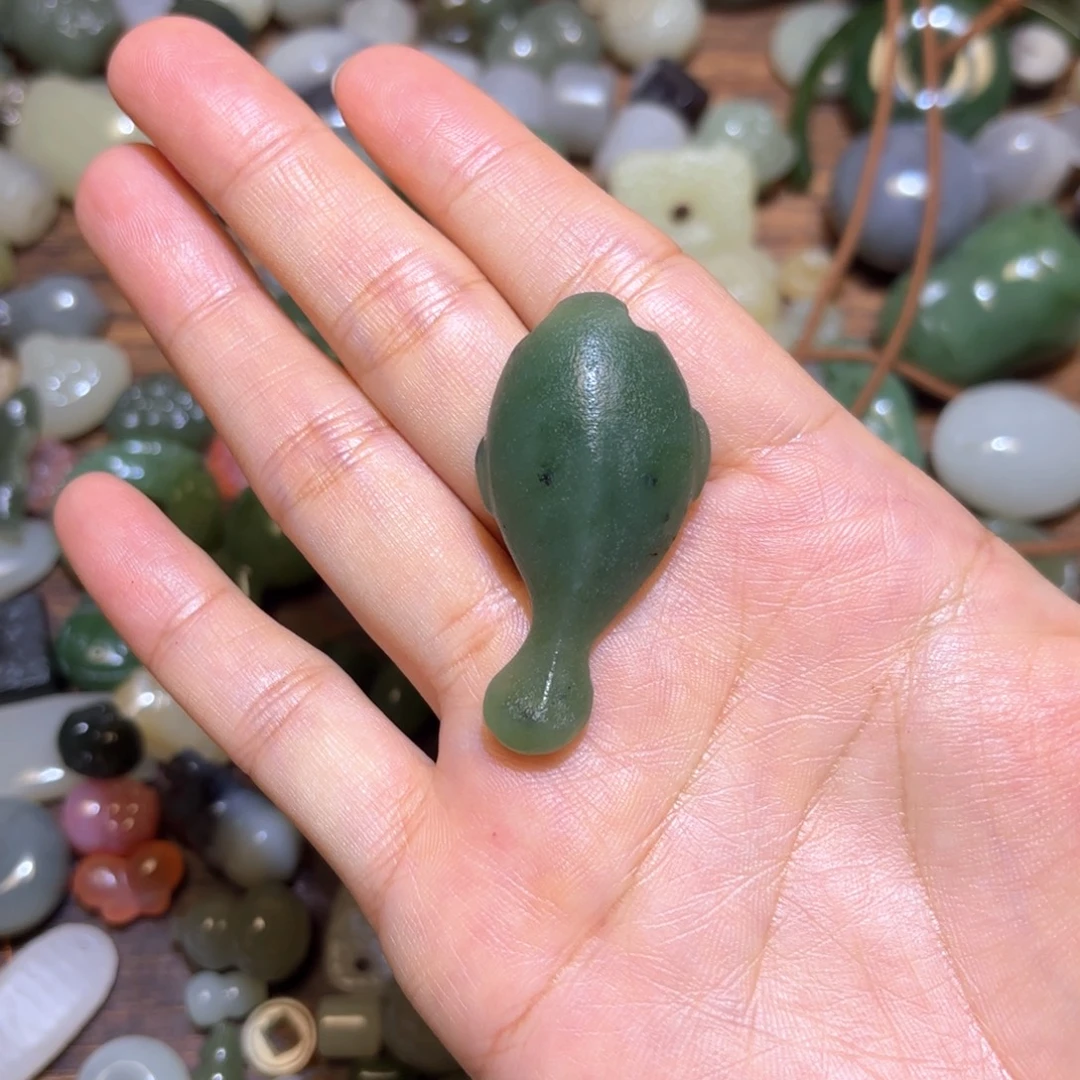 巧****和田玉未镶嵌珠宝半成品