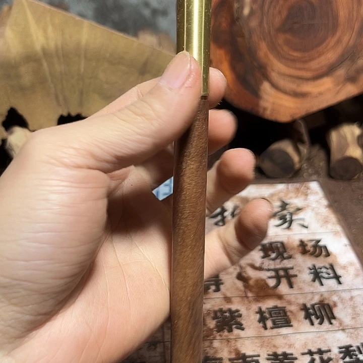 大果紫檀（缅甸花梨）呎**涯