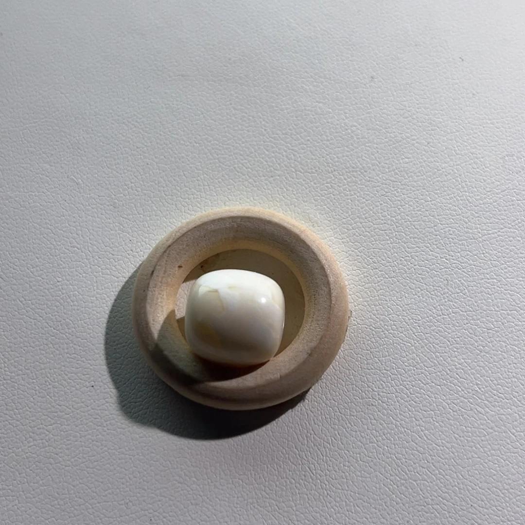 蜜蜡裸石未镶嵌十**后