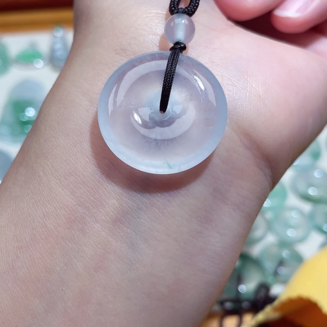 翡翠未镶嵌颈饰扣子