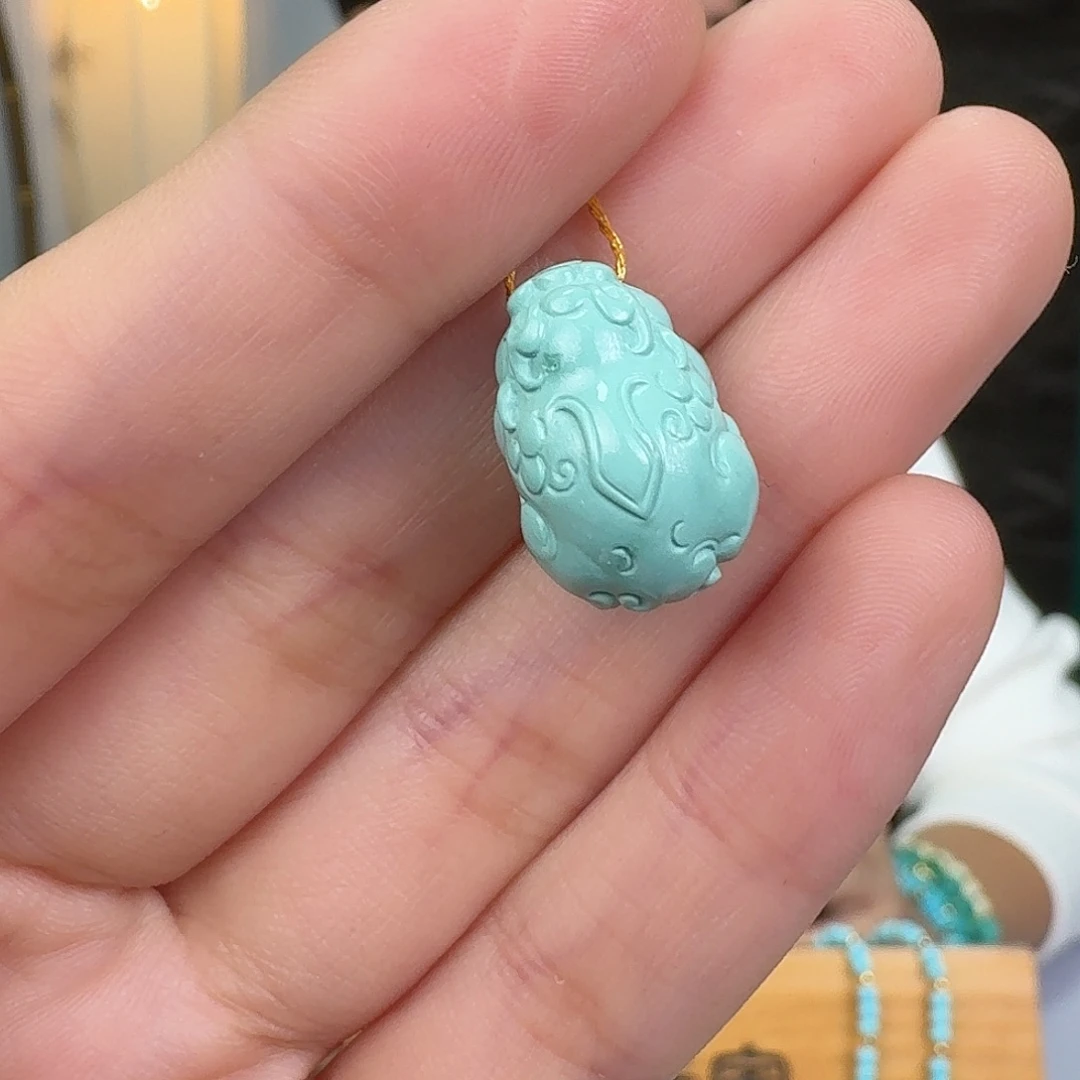 绿松石未镶嵌挂件
