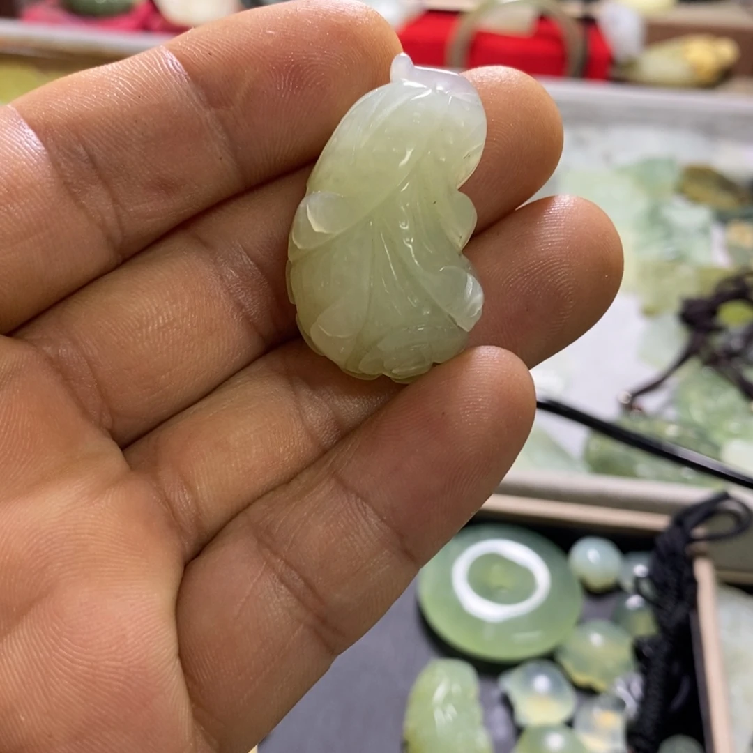 合金蛇纹石玉发饰