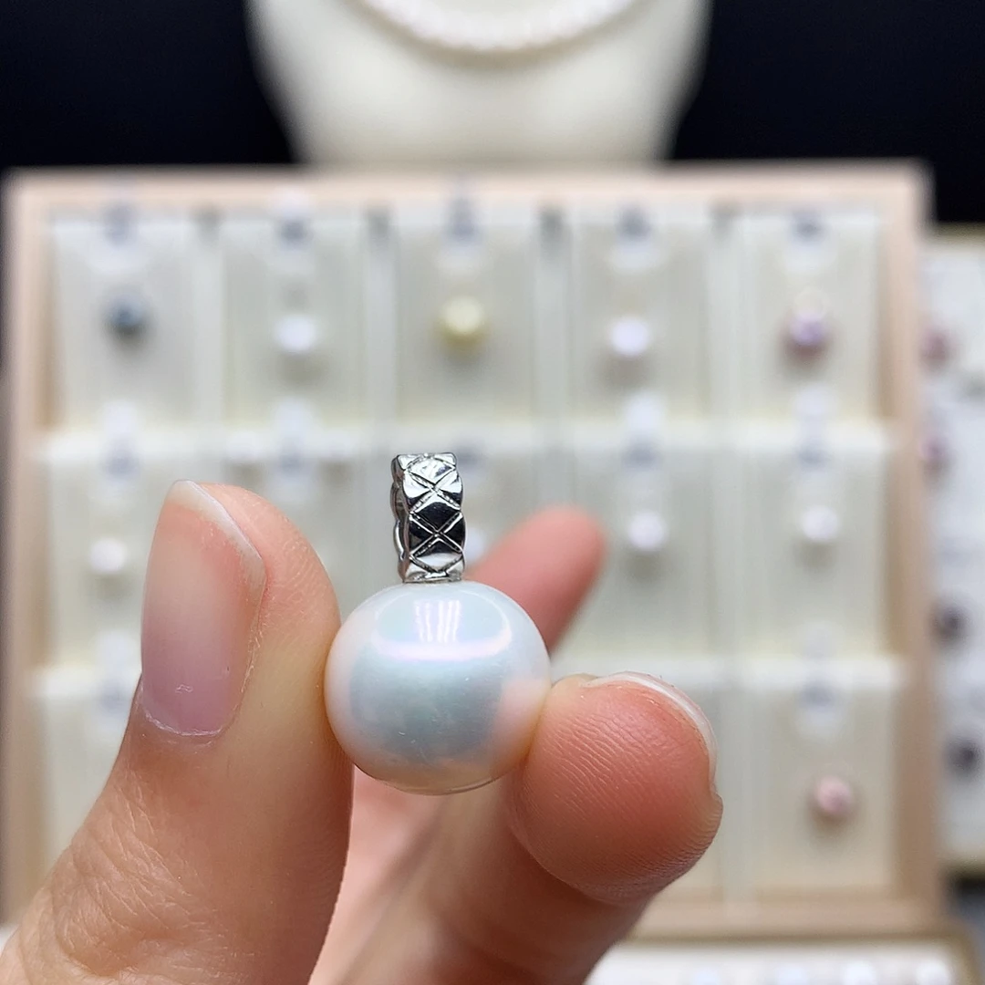 淡水珍珠颈饰合金