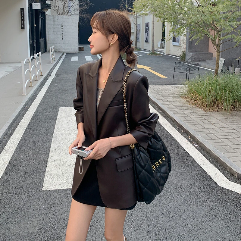 高级感咖啡色气质戗驳领西装外套女2025春季新款港风复古皮衣西服