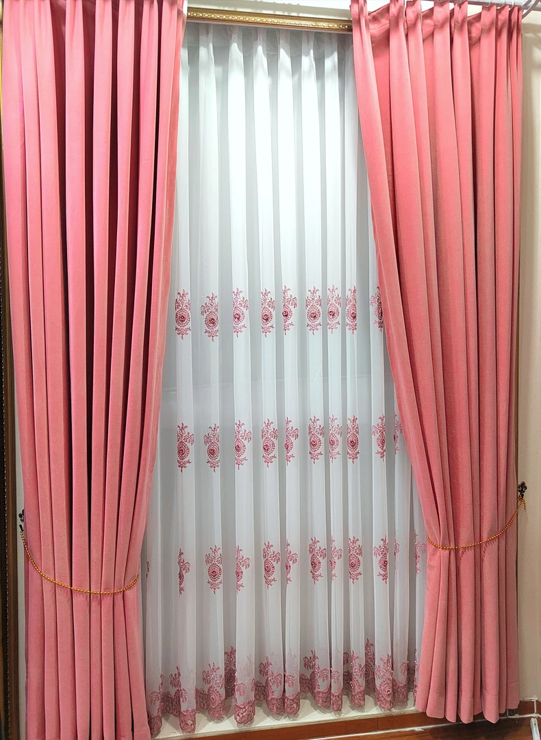 粉色公主风卧室双层窗帘