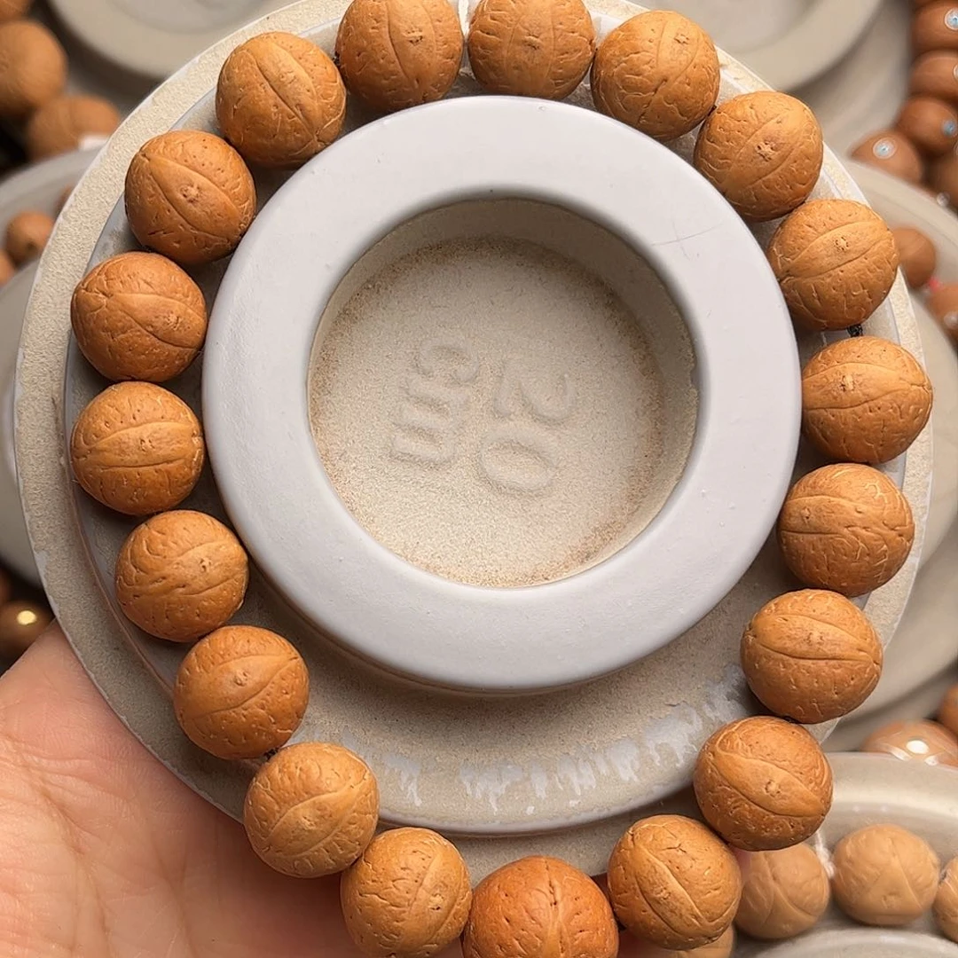 凤眼菩提手串14福利