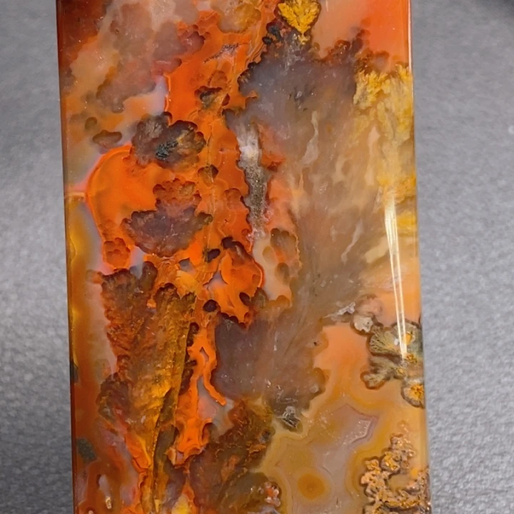 玛瑙/玉髓颈饰未镶嵌一****人