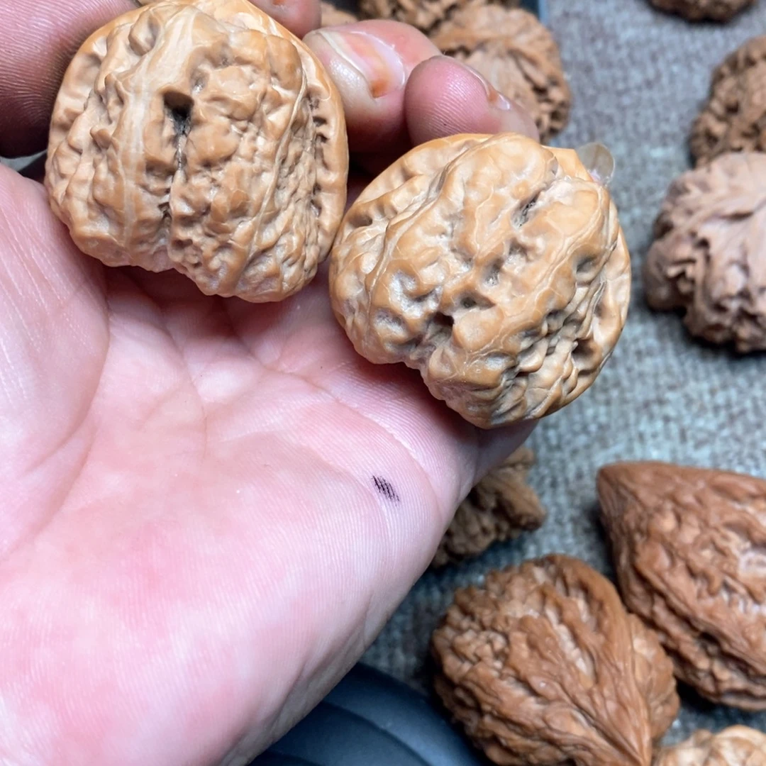 文玩核桃吊坠核桃