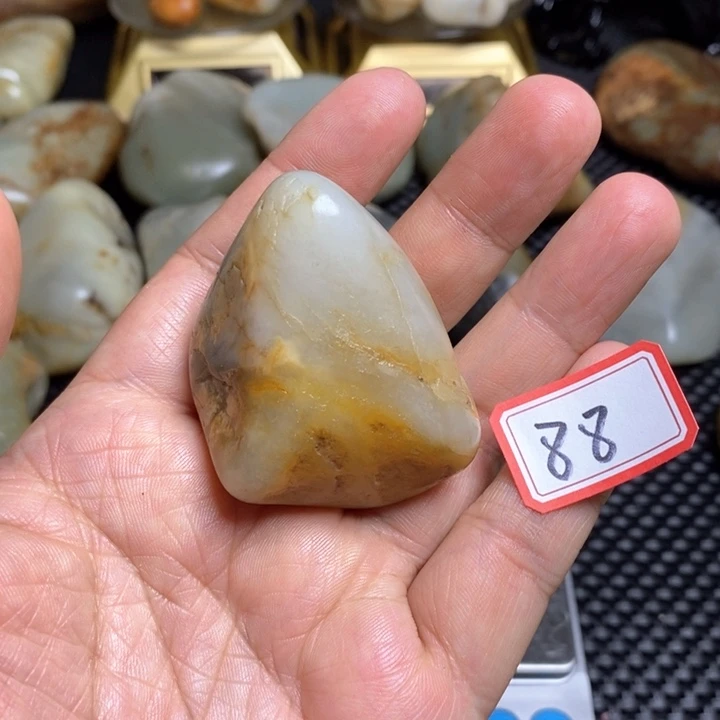 未镶嵌和田玉把件88