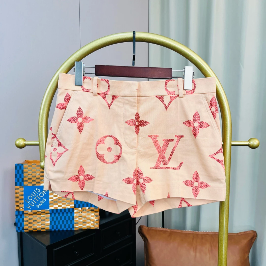 99新 LouisVuitton/路易威登 黄色满印短裤 36码 99新/无配件
