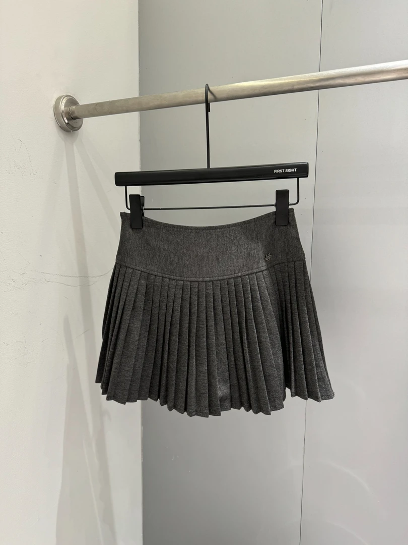 DA静[设计感百褶半身裙]2025夏季时尚西装短裙女高腰