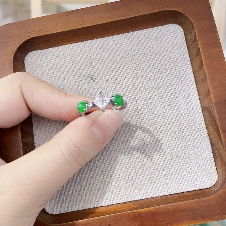 翡翠未镶嵌颈饰天然翡翠Ａ货