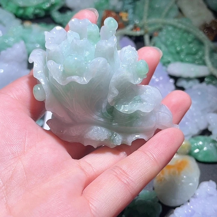 颈饰未镶嵌翡翠天