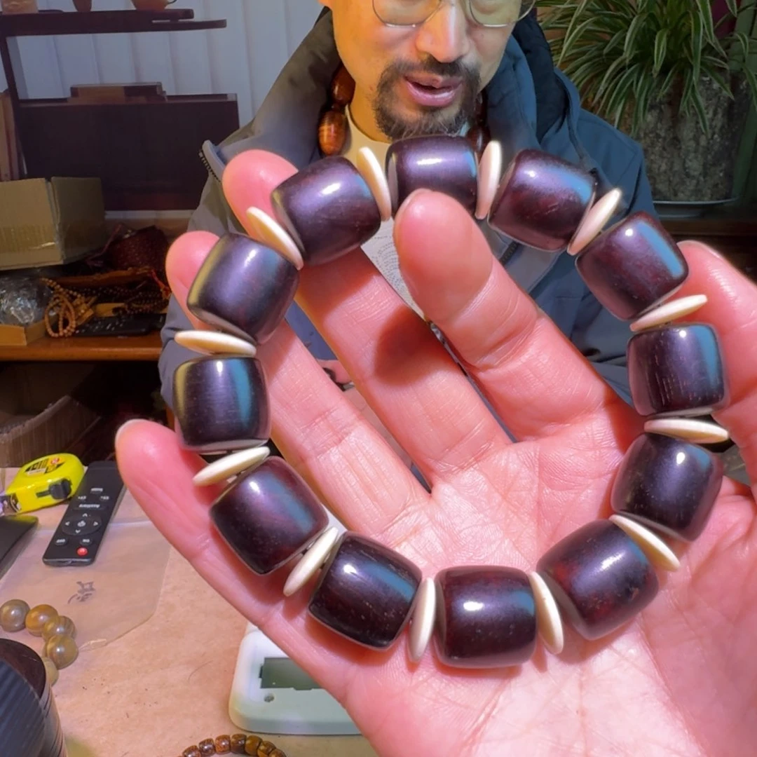 檀香紫檀（小叶紫檀）易*0578