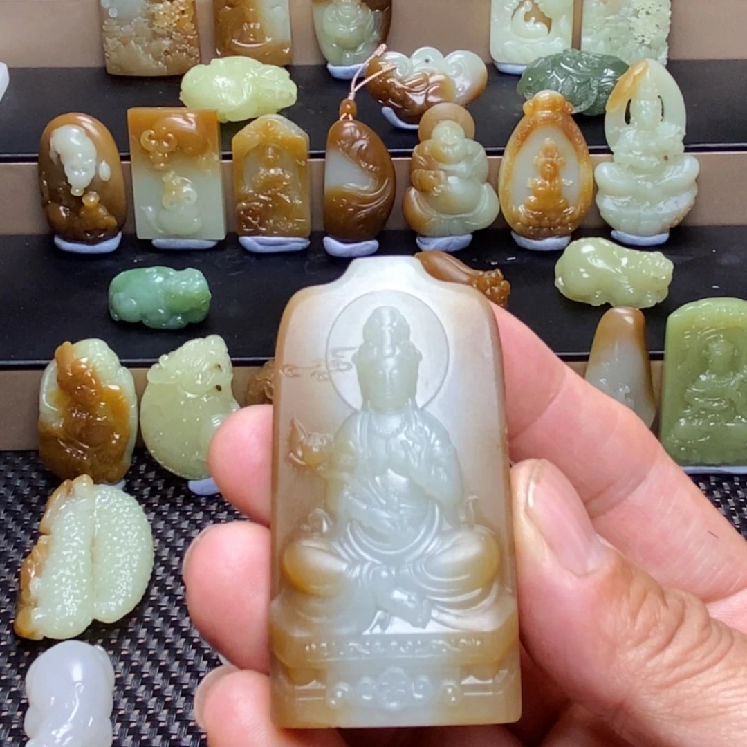 秋***叶和田玉未镶嵌吊坠(不含链)