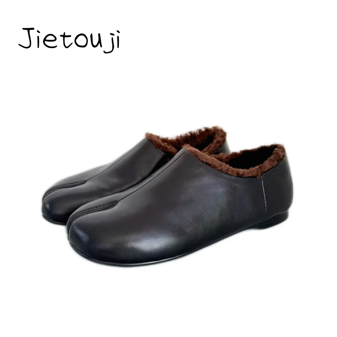 JIETOUJI丨时髦小众~复古分趾猪蹄鞋一脚蹬加绒乐福鞋