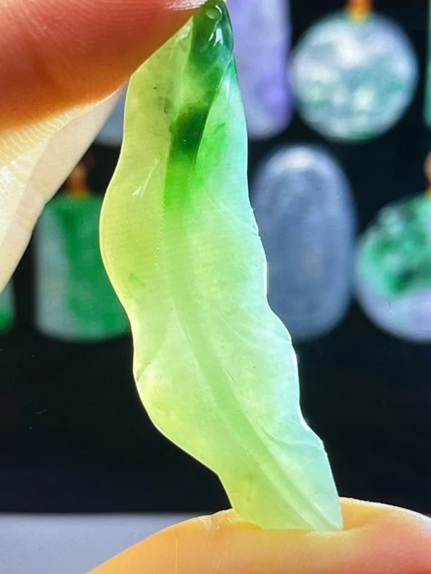 翡翠A货一物一证