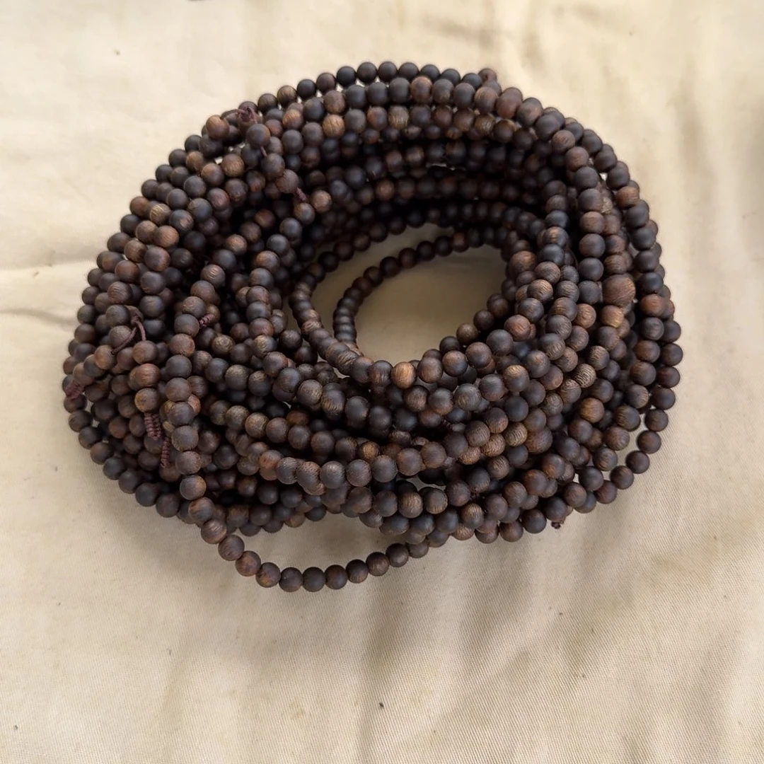 沉香手串绿奇楠沉香多圈约0.6-15多样性发一条