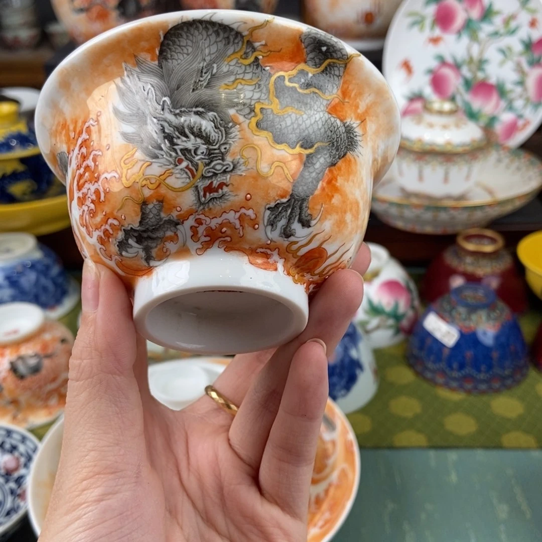 陶瓷的设计师是一个人的生活