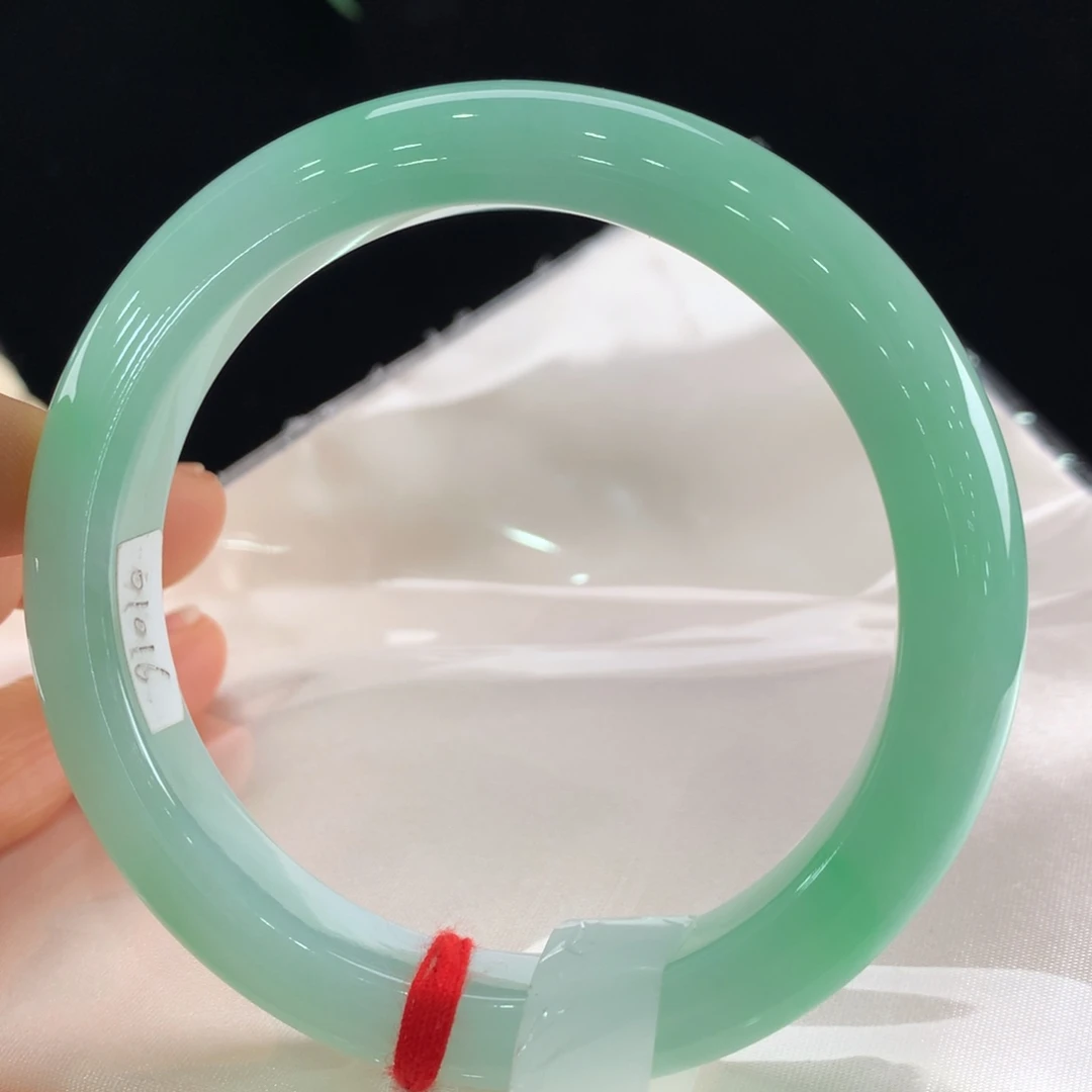 翡翠手镯未镶嵌111-1016