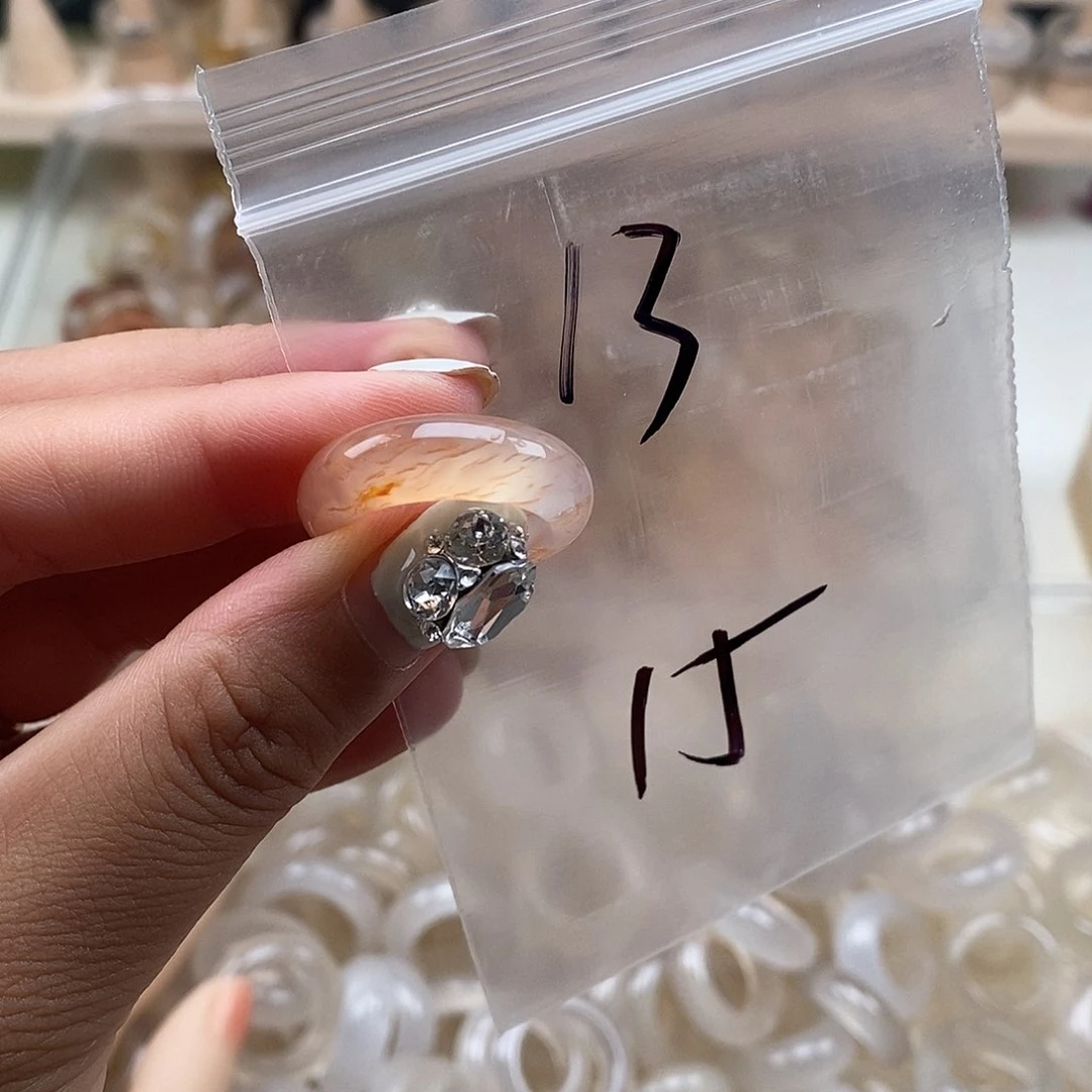 玛瑙/玉髓戒指未镶嵌