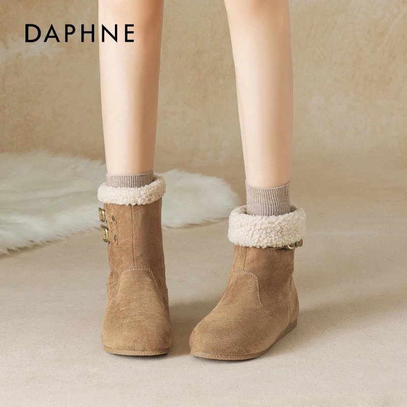 达芙妮雪地靴女2025新款冬季复古加绒加厚勃肯靴保暖东北短筒棉靴