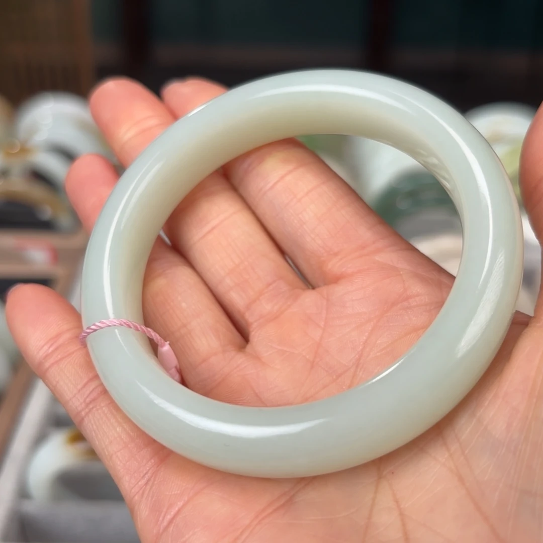 和田玉手镯卡60.7未镶嵌