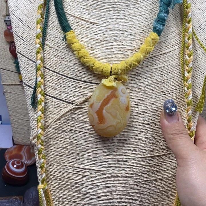 玛瑙/玉髓未镶嵌颈饰