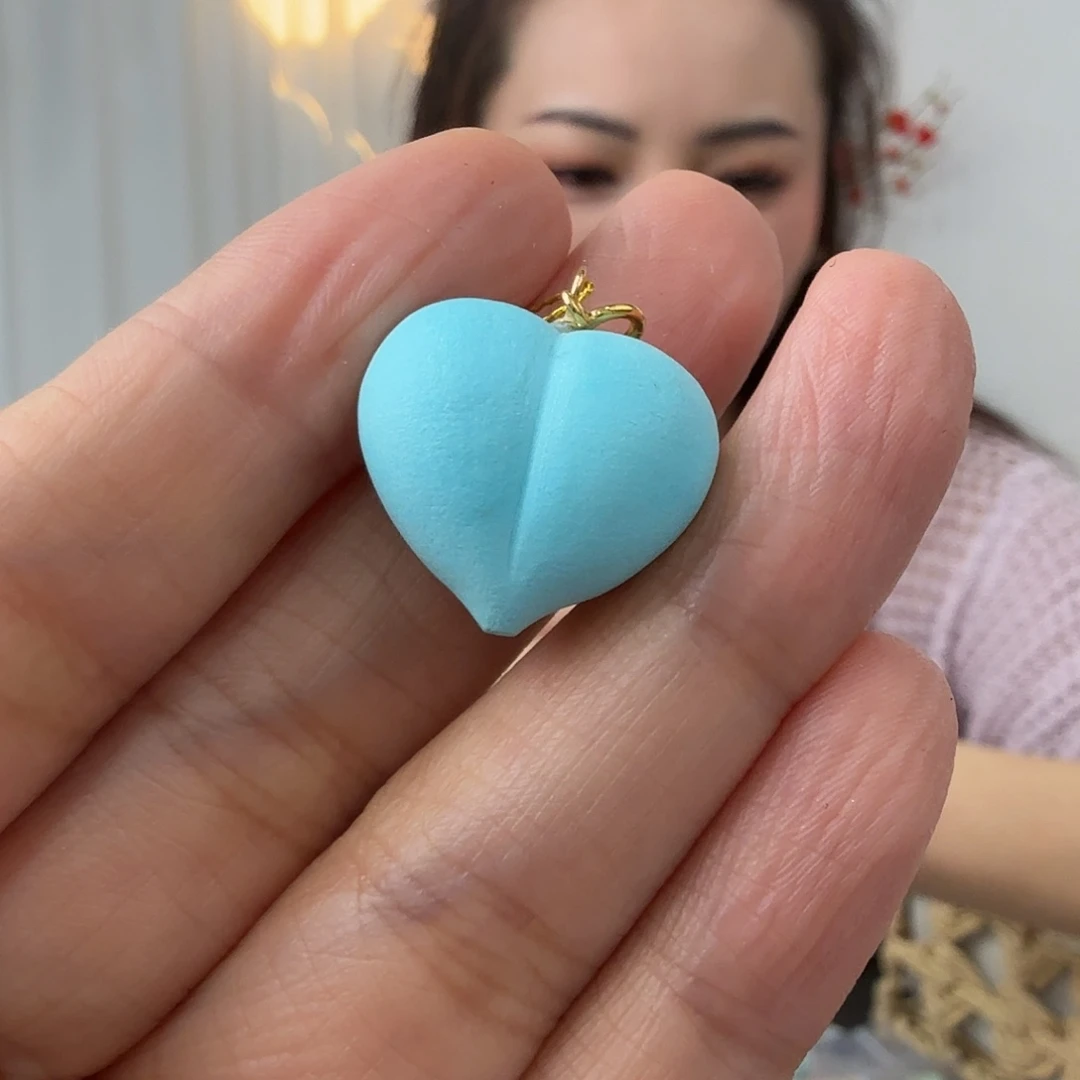 Q***Y绿松石18K金镶嵌珠宝奇石