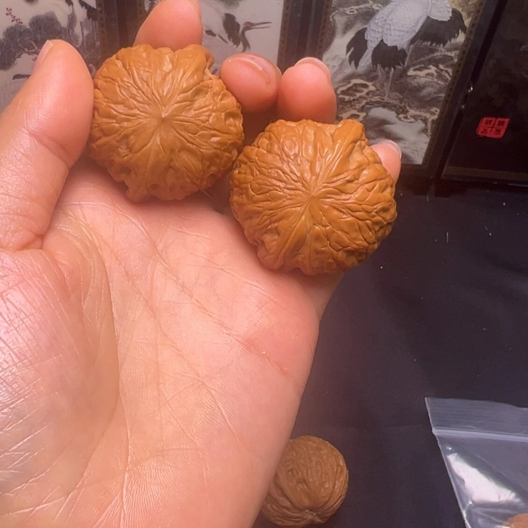 文玩核桃吊坠?****39铁锤妹妹