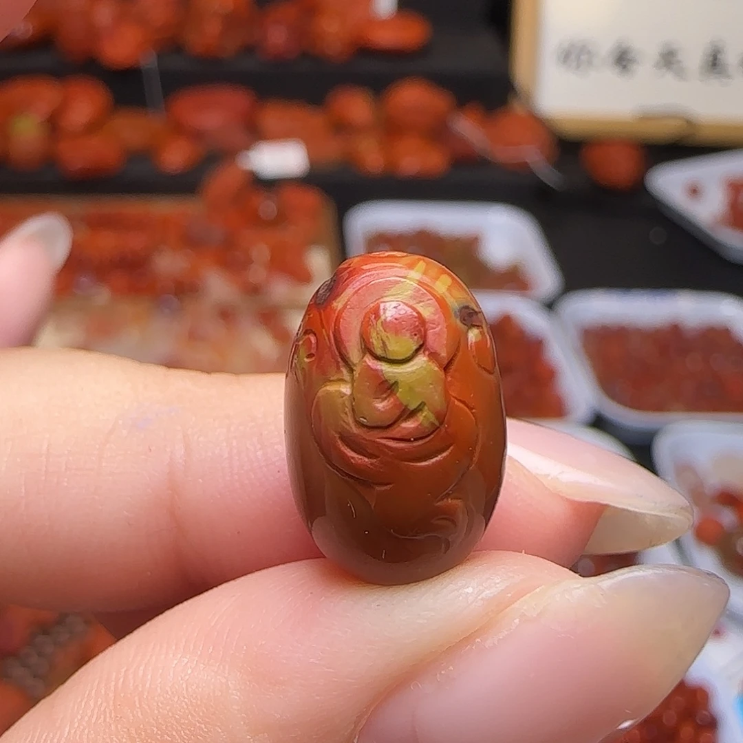 南红玛瑙未镶嵌颈饰