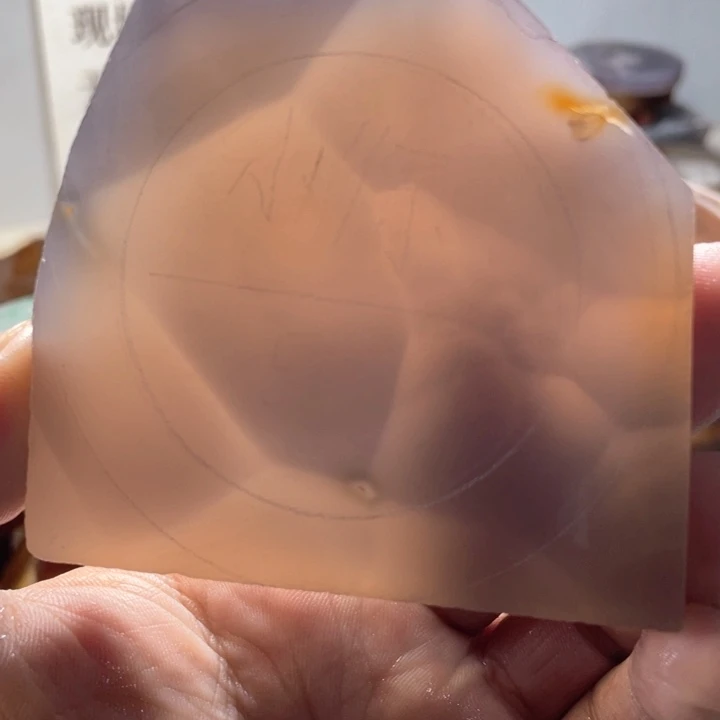 定制玛瑙小****?私人定制玛瑙手镯，不支持七天无理由退换