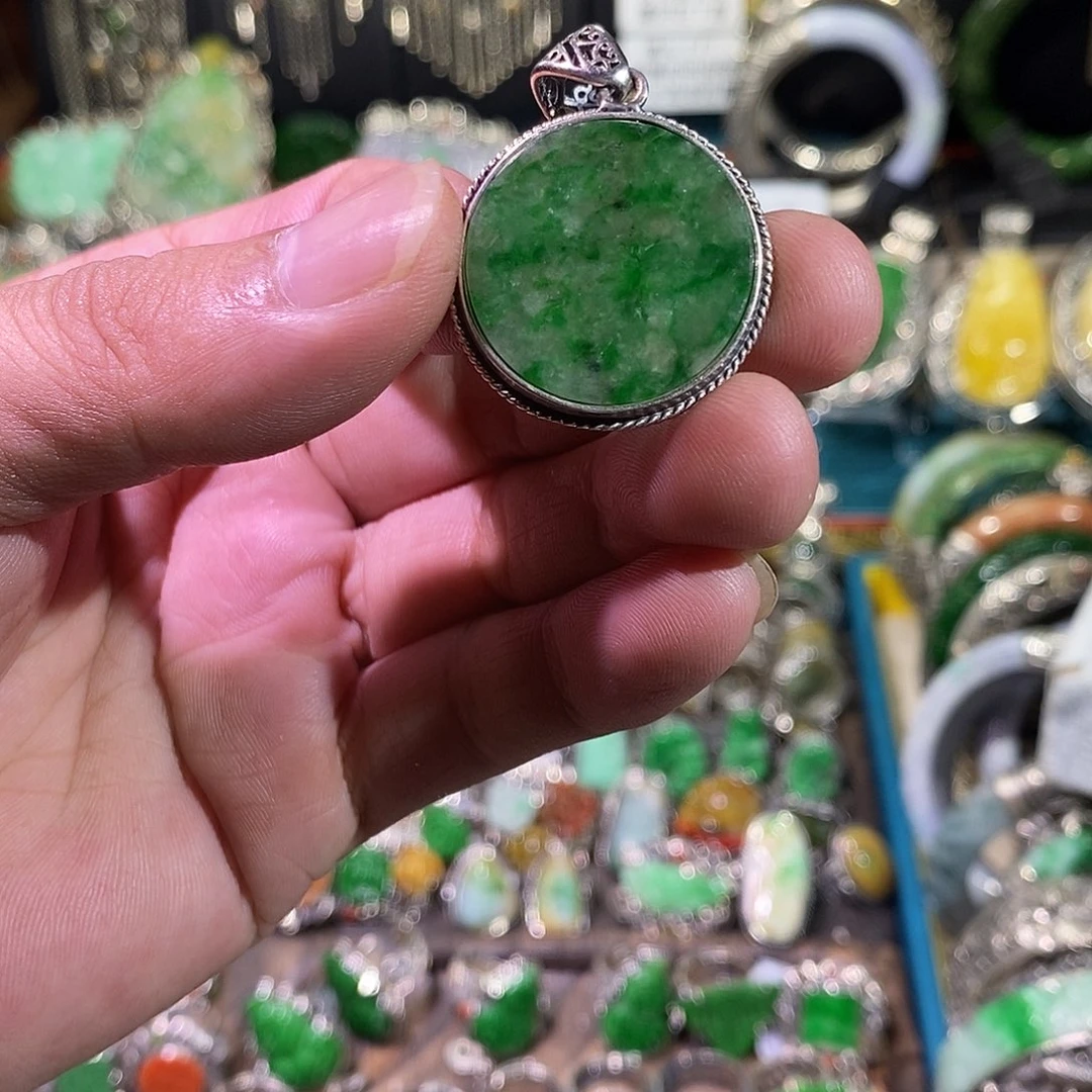 翡翠银S925镶嵌耳饰亏米出