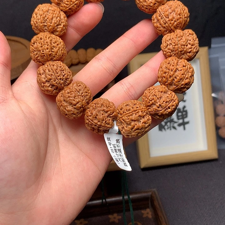 手串金刚菩提蜂王菠萝蜜爆肉24mm