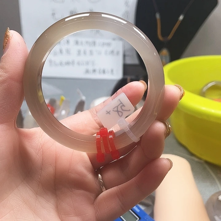 玛瑙/玉髓手镯未镶嵌H***.