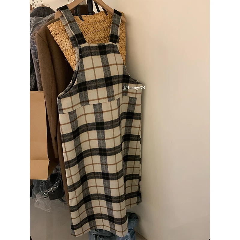 (清清)宽松格子背带裙-89095