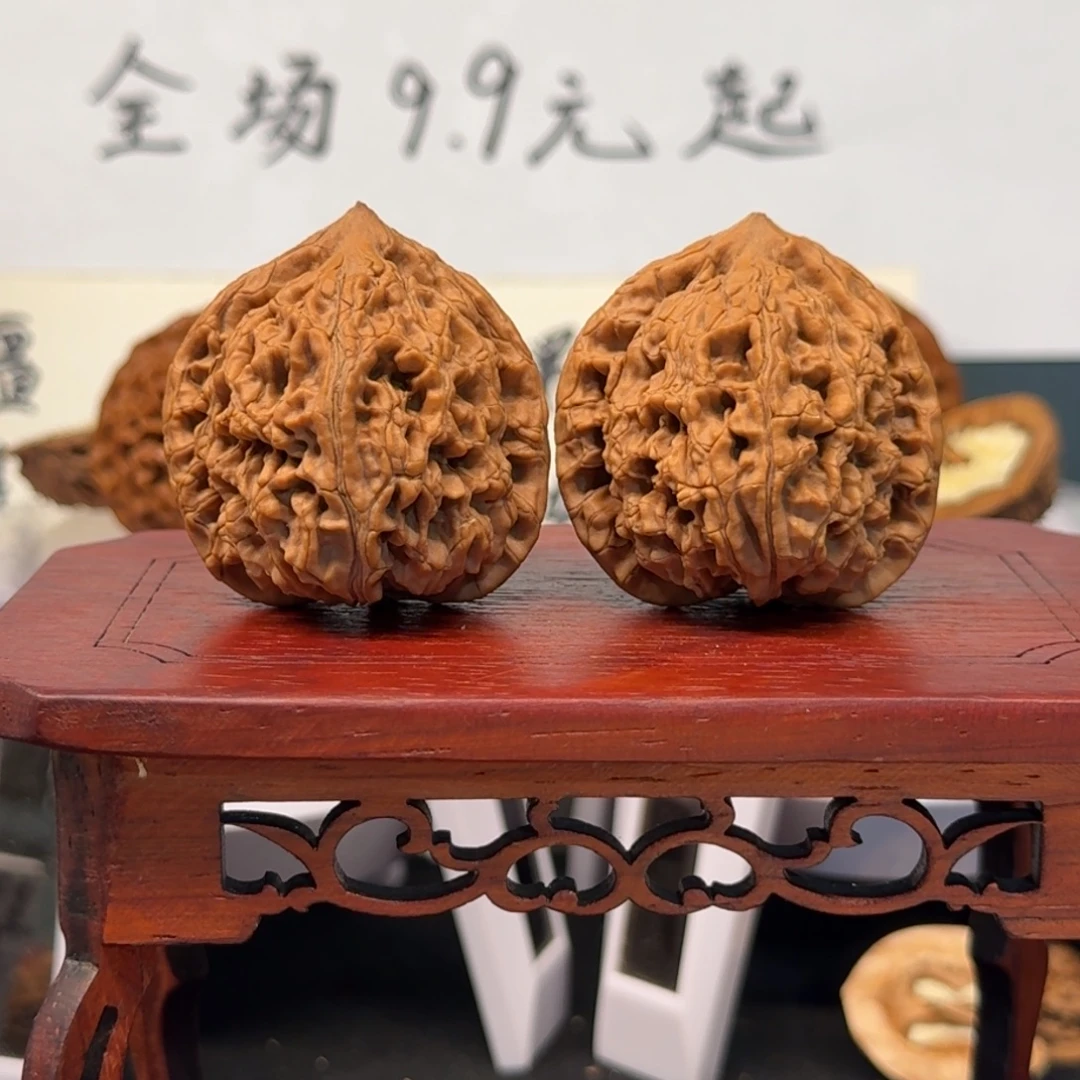 昕***念文玩核桃把件41尺水龙纹全品无药无修原生态