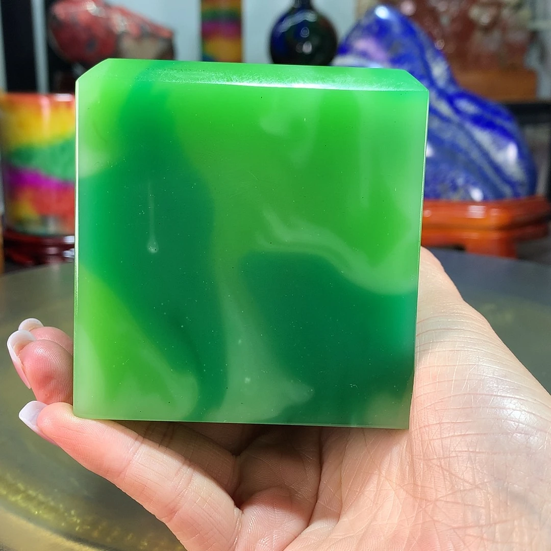 我***景石材巴西绿色摆件