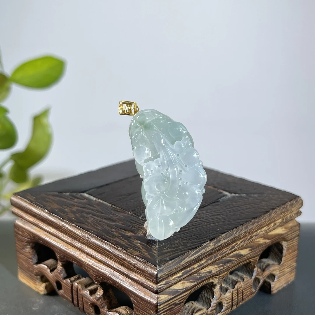 JYA21-91 天然缅甸A货翡翠  18K扣貔貅